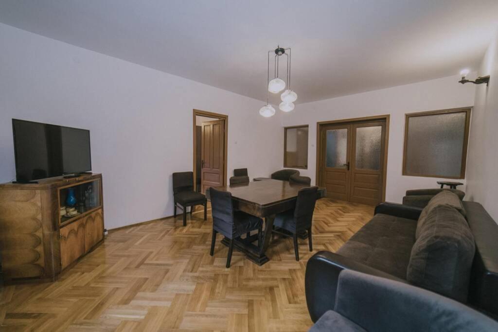 Predoi'S Place Apartman Sinaia Kültér fotó